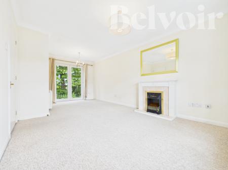 2 bedroom Flat to let in Regent Court, Norn Hill, Basingstoke, RG21