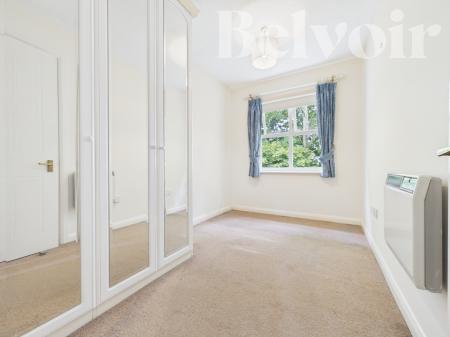 2 bedroom Flat to let in Regent Court, Norn Hill, Basingstoke, RG21