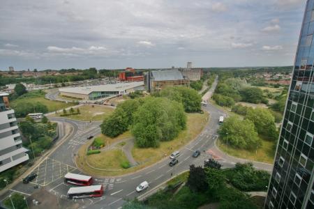 1 bedroom Flat to let in Churchill Place, Churchill Way, Basingstoke, RG21