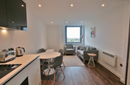 1 bedroom Flat to let in Churchill Place, Churchill Way, Basingstoke, RG21