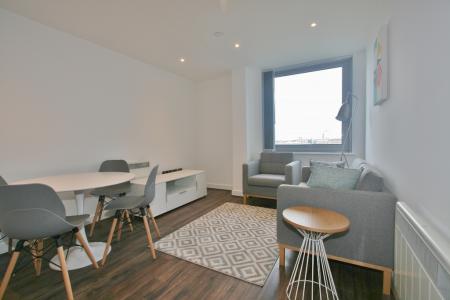 1 bedroom Flat to let in Churchill Place, Churchill Way, Basingstoke, RG21