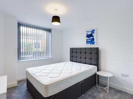1 bedroom Flat to let in Churchill Place, Churchill Way, Basingstoke, RG21