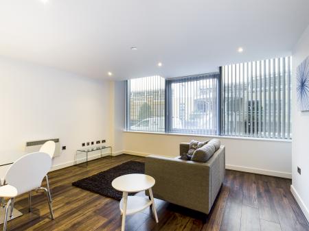 1 bedroom Flat to let in Churchill Place, Churchill Way, Basingstoke, RG21