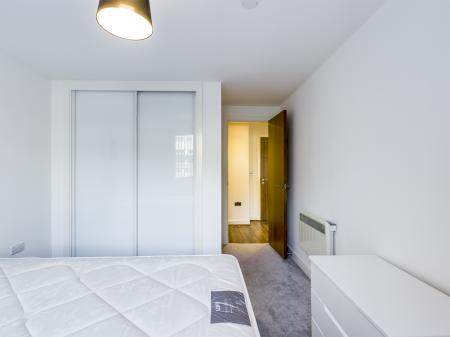 1 bedroom Flat to let in Churchill Place, Churchill Way, Basingstoke, RG21