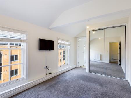 1 bedroom Flat to let in New Street, Town Centre, Basingstoke, RG21