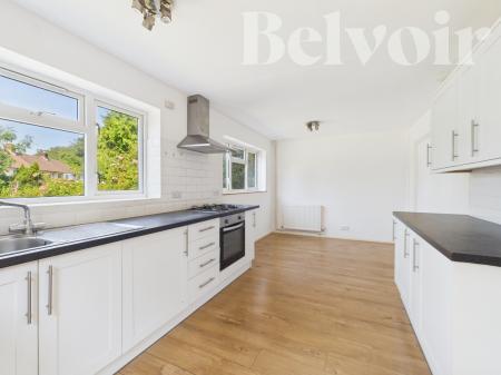 3 bedroom Semi-detached house for sale in Elizabeth Road, South Ham, Basingstoke, RG22