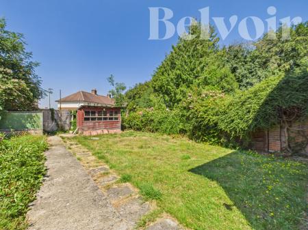 3 bedroom Semi-detached house for sale in Elizabeth Road, South Ham, Basingstoke, RG22