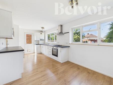 3 bedroom Semi-detached house for sale in Elizabeth Road, South Ham, Basingstoke, RG22