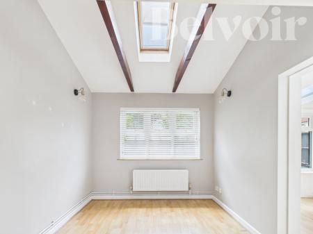 3 bedroom Terraced House for sale in Auklet Close, Kempshott, Basingstoke, RG22