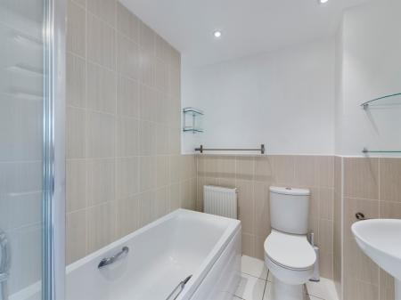 3 bedroom Semi-detached house to let in Carter Drive, Marnel Park, Basingstoke, RG24
