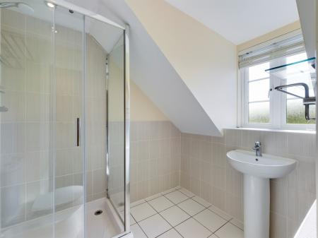 3 bedroom Semi-detached house to let in Carter Drive, Marnel Park, Basingstoke, RG24