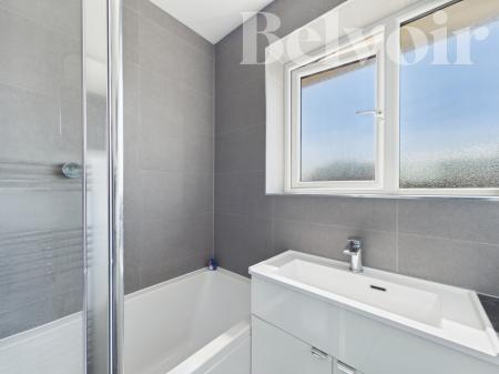 3 bedroom Terraced House for sale in Dartmouth Walk, South Ham, Basingstoke, RG22