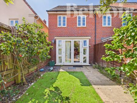 3 bedroom Town house for sale in Sinclair Drive, Basingstoke, RG21
