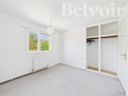 2 bedroom Flat for sale in Melrose Walk, Popley, Basingstoke, RG24