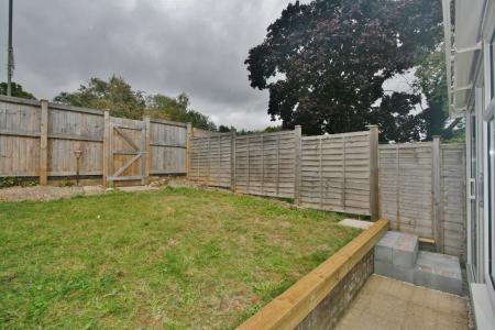 3 bedroom Terraced House to let in Packenham Road, Brookvale, Basingstoke, RG21