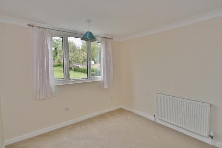 3 bedroom Terraced House to let in Packenham Road, Brookvale, Basingstoke, RG21
