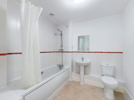 1 bedroom Flat to let in Skyline Plaza, Alencon Link, Basingstoke, RG21