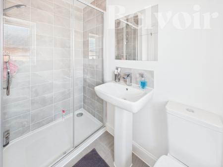 4 bedroom Detached house for sale in Worldham Gardens, Basingstoke, RG24