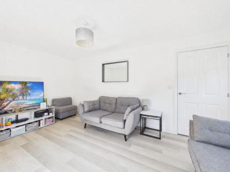 4 bedroom Detached house for sale in Worldham Gardens, Basingstoke, RG24