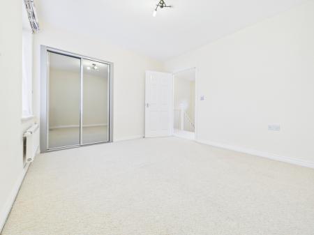 5 bedroom Detached house to let in Mailing Way, Limes Park, Basingstoke, RG24