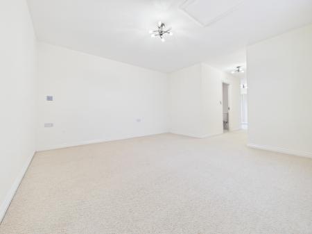 5 bedroom Detached house to let in Mailing Way, Limes Park, Basingstoke, RG24