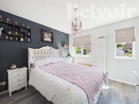 2 bedroom End of terrace house for sale in Clover Field, Lychpit, Basingstoke, RG24