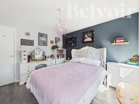 2 bedroom End of terrace house for sale in Clover Field, Lychpit, Basingstoke, RG24