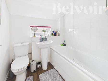 1 bedroom Terraced House for sale in Ruskin Close, Black Dam, Basingstoke, RG21