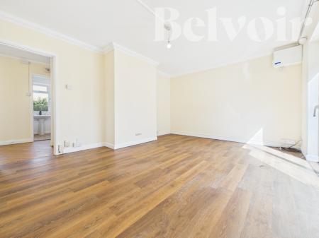 2 bedroom Flat to let in Montague Place, Town Centre, Basingstoke, RG21