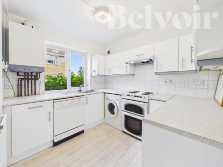 2 bedroom Flat to let in Montague Place, Town Centre, Basingstoke, RG21