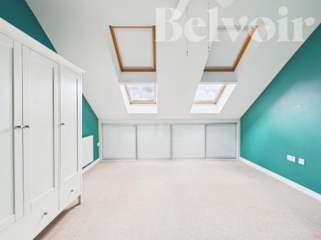 3 bedroom Town house for sale in Irvine Crescent, Basingstoke, RG24