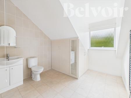 3 bedroom Town house for sale in Irvine Crescent, Basingstoke, RG24