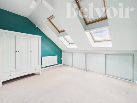 3 bedroom Town house for sale in Irvine Crescent, Basingstoke, RG24