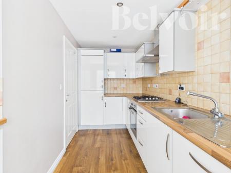 3 bedroom Town house for sale in Irvine Crescent, Basingstoke, RG24