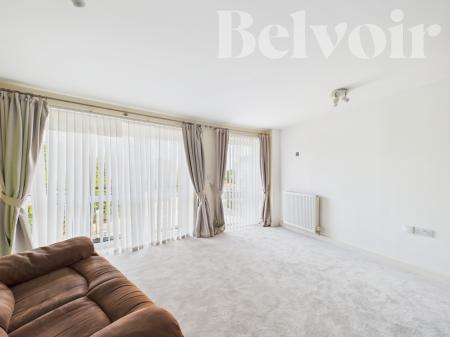 1 bedroom Flat for sale in Edmund Court, Basingstoke, RG24