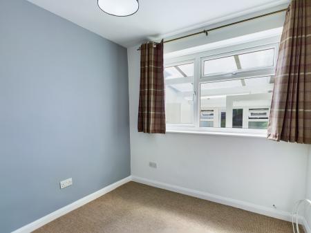3 bedroom Semi-detached house to let in Irwell Close, Riverdene, Basingstoke, RG21