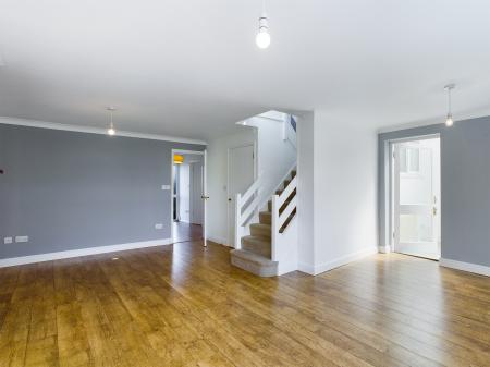 3 bedroom Semi-detached house to let in Irwell Close, Riverdene, Basingstoke, RG21
