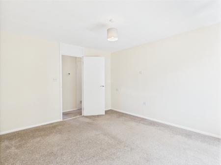 2 bedroom Flat to let in Pershore Road, Popley, Basingstoke, RG24