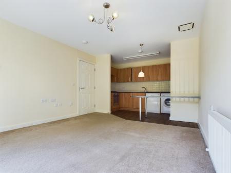 1 bedroom Flat to let in Priestley Road, Limes Park, Basingstoke, RG24