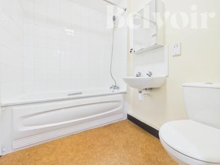 1 bedroom Flat to let in Priestley Road, Limes Park, Basingstoke, RG24