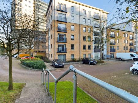 Priestley Road, Limes Park, Basingstoke, RG24