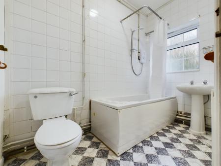 1 bedroom Flat for sale in Worting Road, Town Centre, Basingstoke, RG21