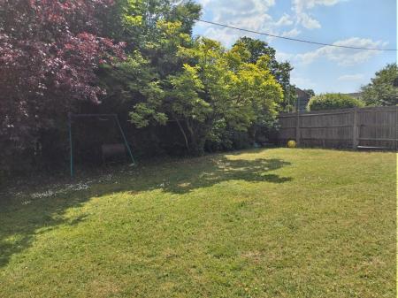 1 bedroom Flat to let in Worting Road, Worting, Basingstoke, RG22