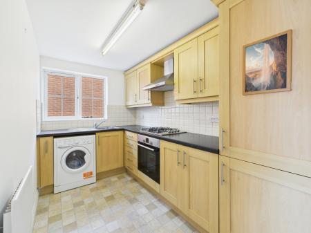 1 bedroom Flat to let in Worting Road, Worting, Basingstoke, RG22