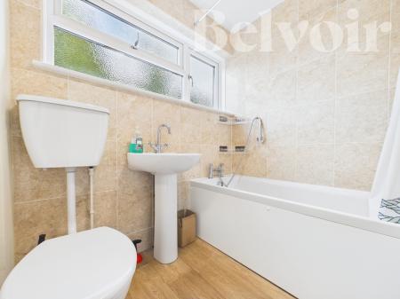 3 bedroom End of terrace house to let in Culver Road, Kings Furlong, Basingstoke, RG21