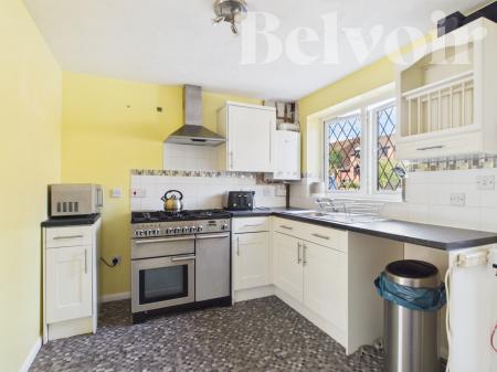 2 bedroom Terraced House for sale in Long Copse Chase, Chineham, Basingstoke, RG24