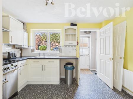 2 bedroom Terraced House for sale in Long Copse Chase, Chineham, Basingstoke, RG24