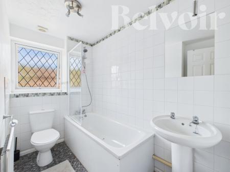 2 bedroom Terraced House for sale in Long Copse Chase, Chineham, Basingstoke, RG24