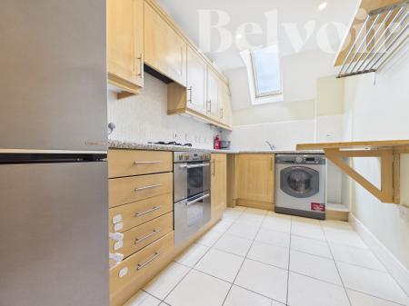 2 bedroom Flat to let in Richards Field, Chineham, Basingstoke, RG24