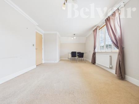 2 bedroom Flat to let in Richards Field, Chineham, Basingstoke, RG24